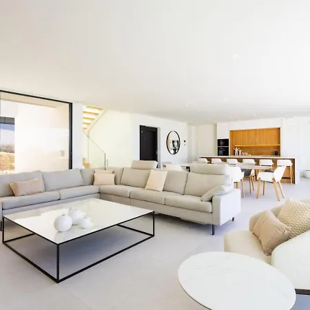 Siam Blue 1, Heated Pool, Sea Views, Bbq