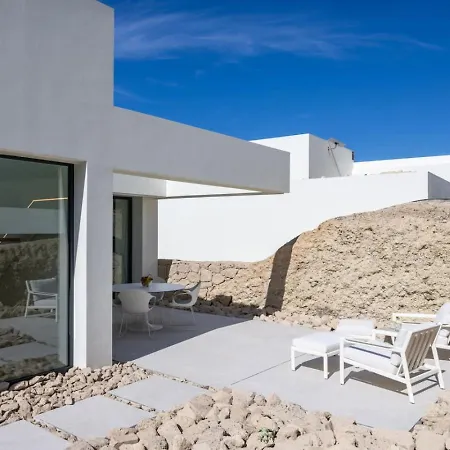 Siam Blue 1, Heated Pool, Sea Views, Bbq